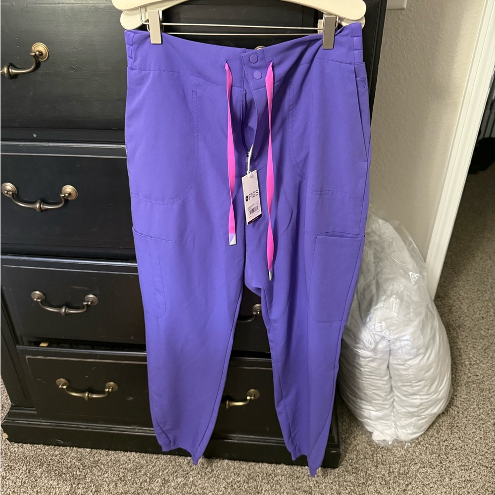 Figs Amethyst Sumaiya Scrub Pants Sz: L